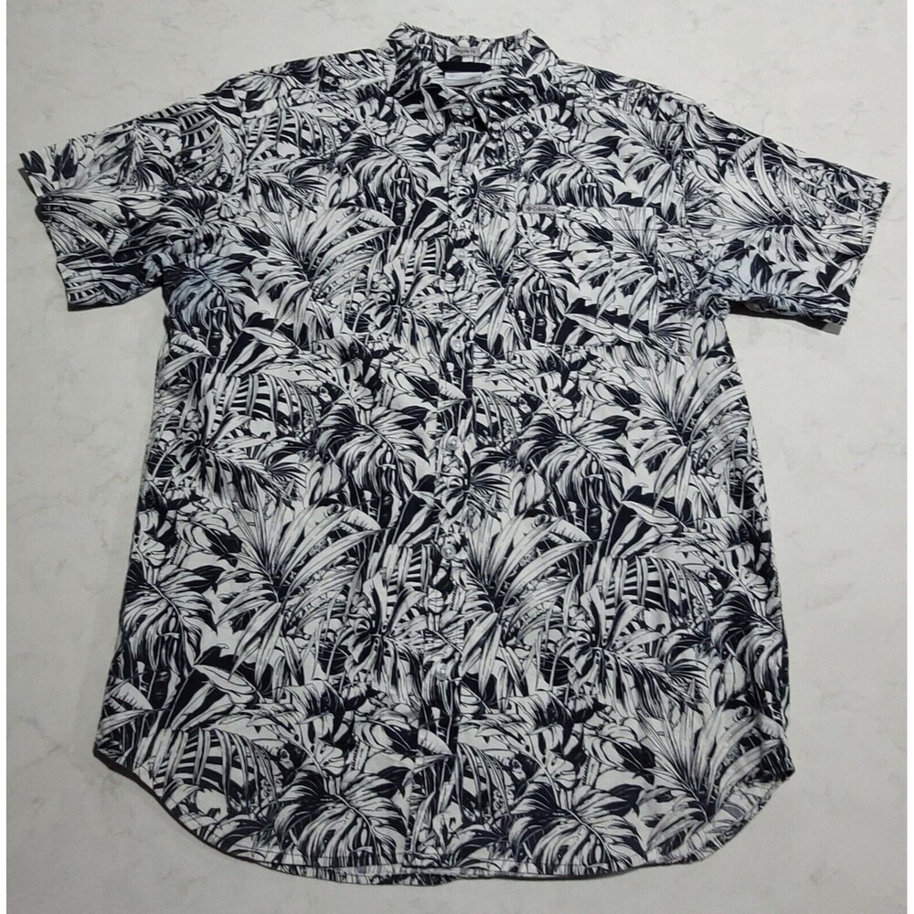 Columbia Rapid Rivers Regular Fit Button Up Size Medium Tropical Hawaiian NWOT